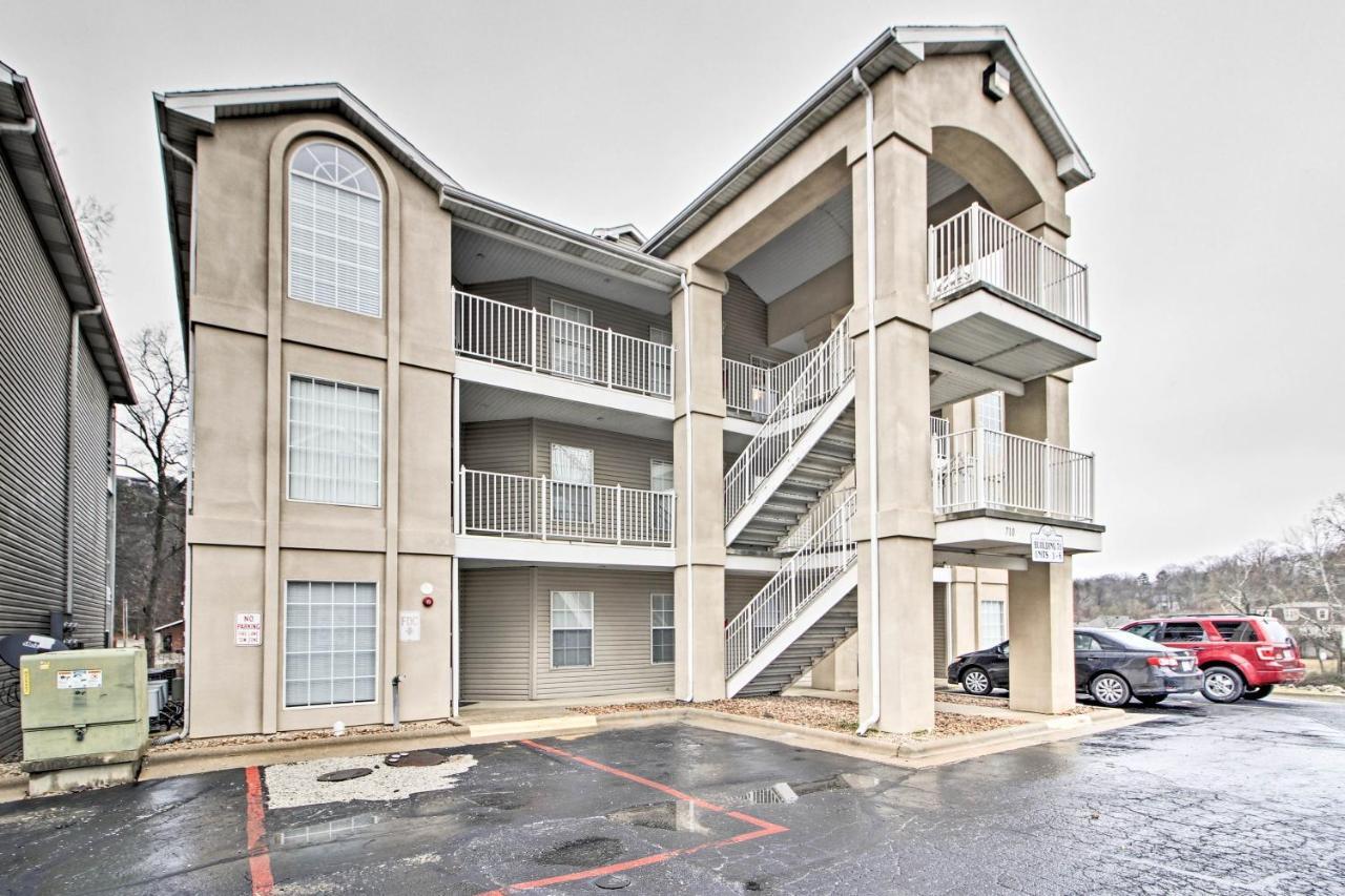 Updated Lake Taneycomo Condo With Screened Porch! Branson Buitenkant foto